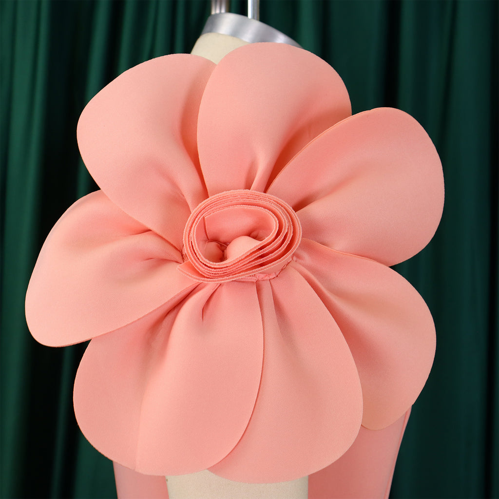 Robe Élégance Florale couleur rose — RENEE FASHION